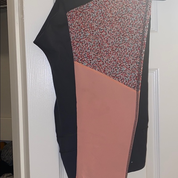 Old navy active leggings - Picture 1 of 2